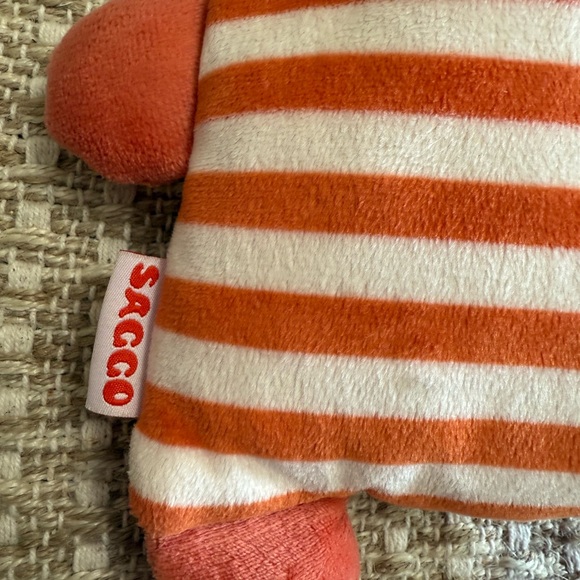 Saggo Worry Eater Plush Toy - Picture 6 of 9